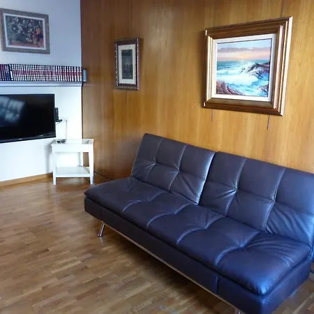 Gran Via Borrell Flat *