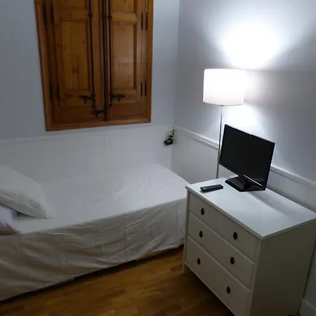 Apartment Gran Via Borrell Flat *