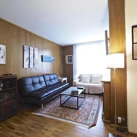 Gran Via Borrell Flat Barcelona