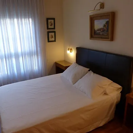 Apartament Gran Via Borrell Flat Barcelona