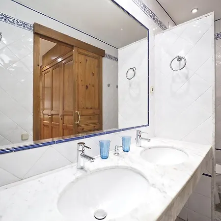 Gran Via Borrell Flat Barcelona